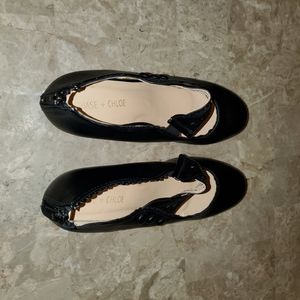 Chase + Chloe 8.5 mid heal dress shoe.